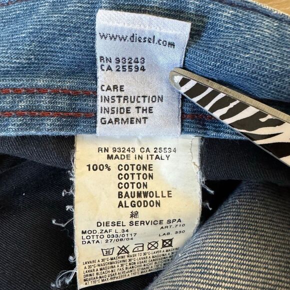 Diesel Button Fly Blue Denim Jeans Size 34 Bootcut Wide Leg Designer Classic - Picture 12 of 13